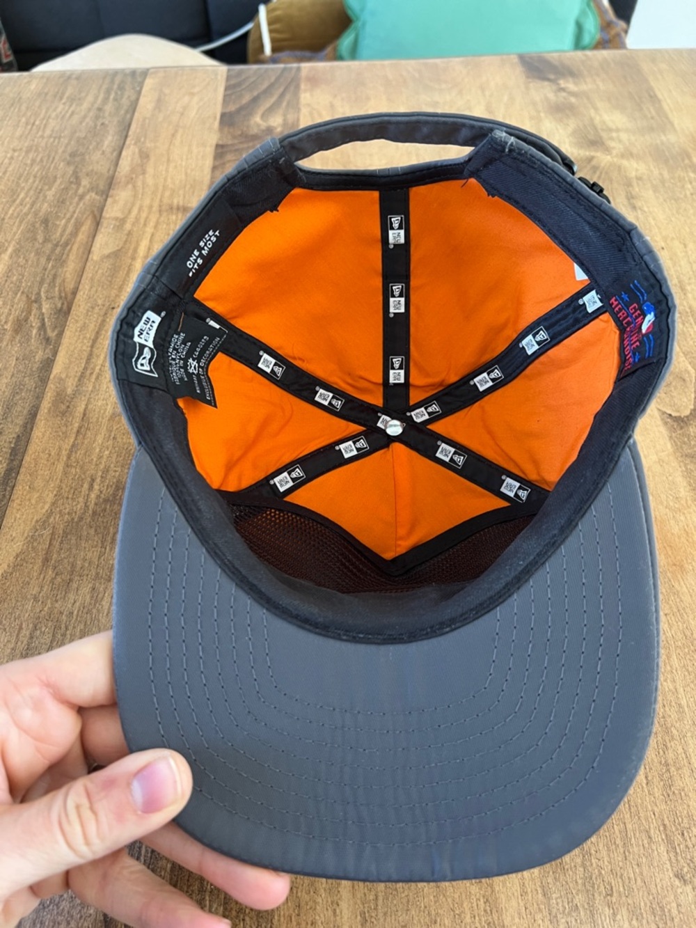 MLB Los Angeles Dodgers Black and Grey Nylon Logo Cap - Picture 5 of 7